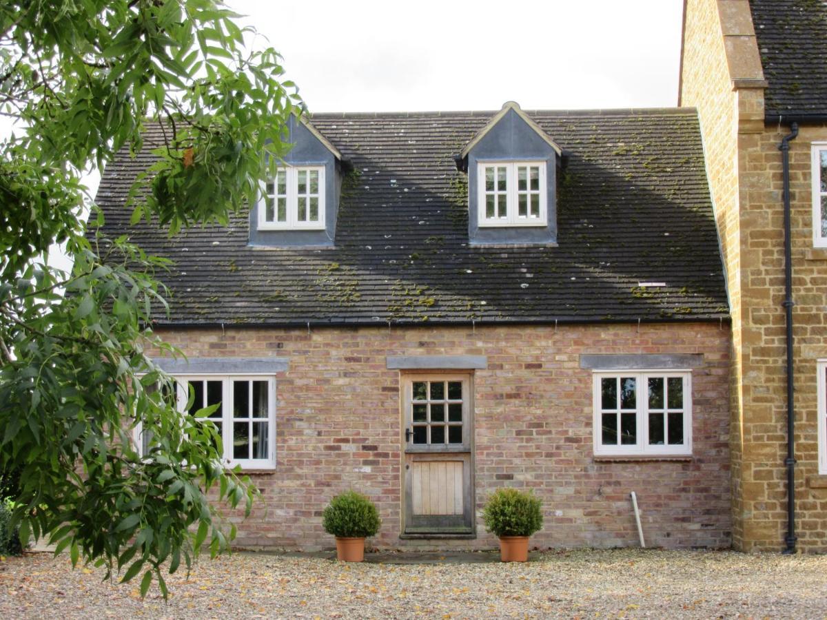Weston Hill Farm Bed and Breakfast Moreton Pinkney Exterior foto